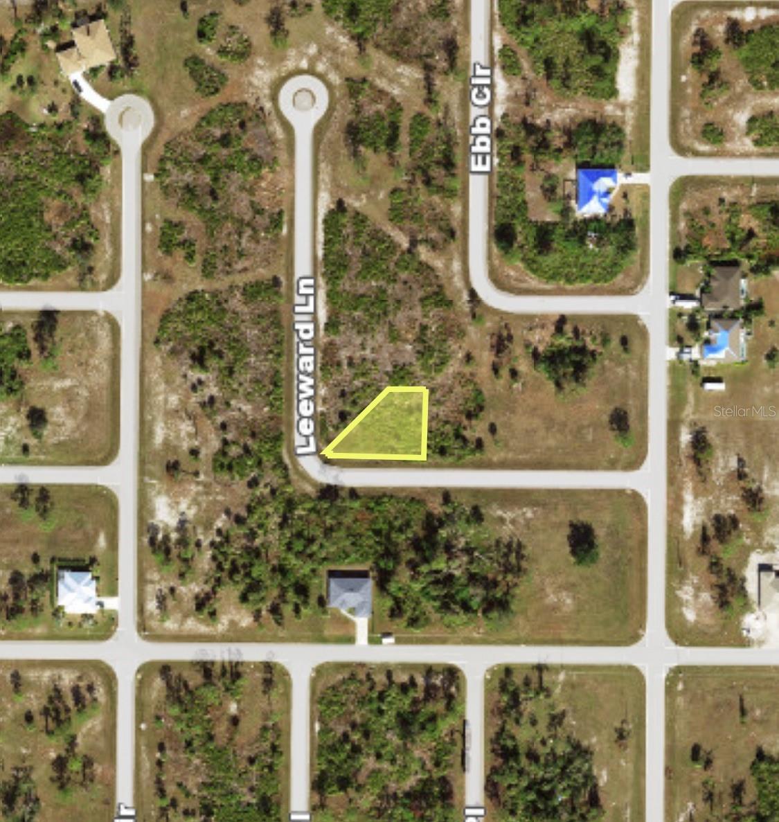 9 LEEWARD LN Property Photo 1