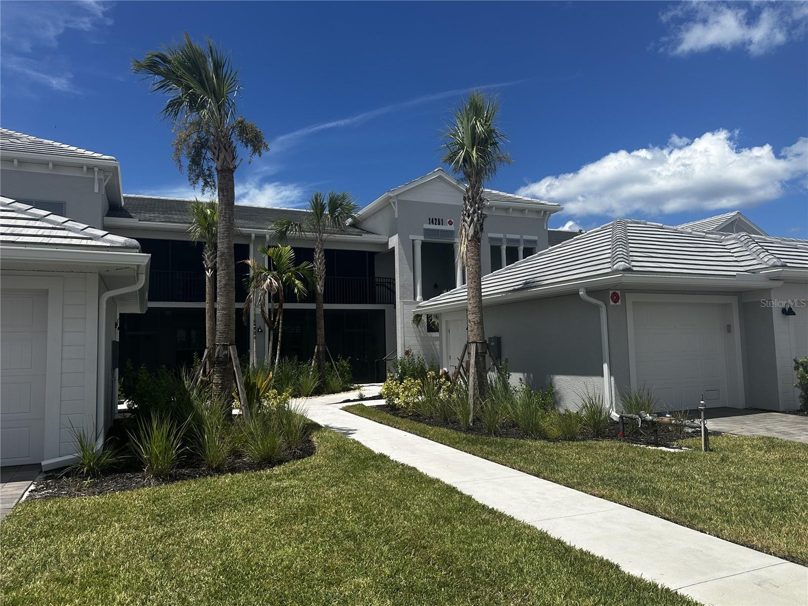 14251 Heritage Landing Blvd #1723 Property Photo 2