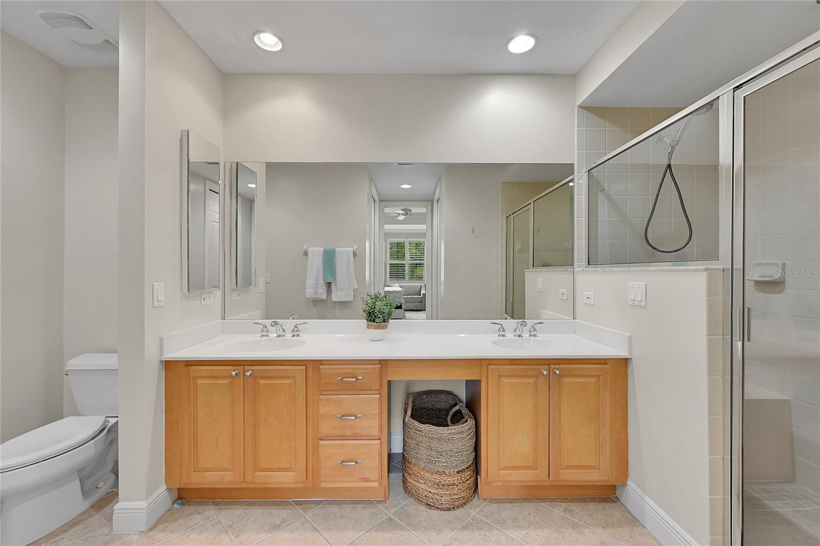 C7514589 Property Photo 23