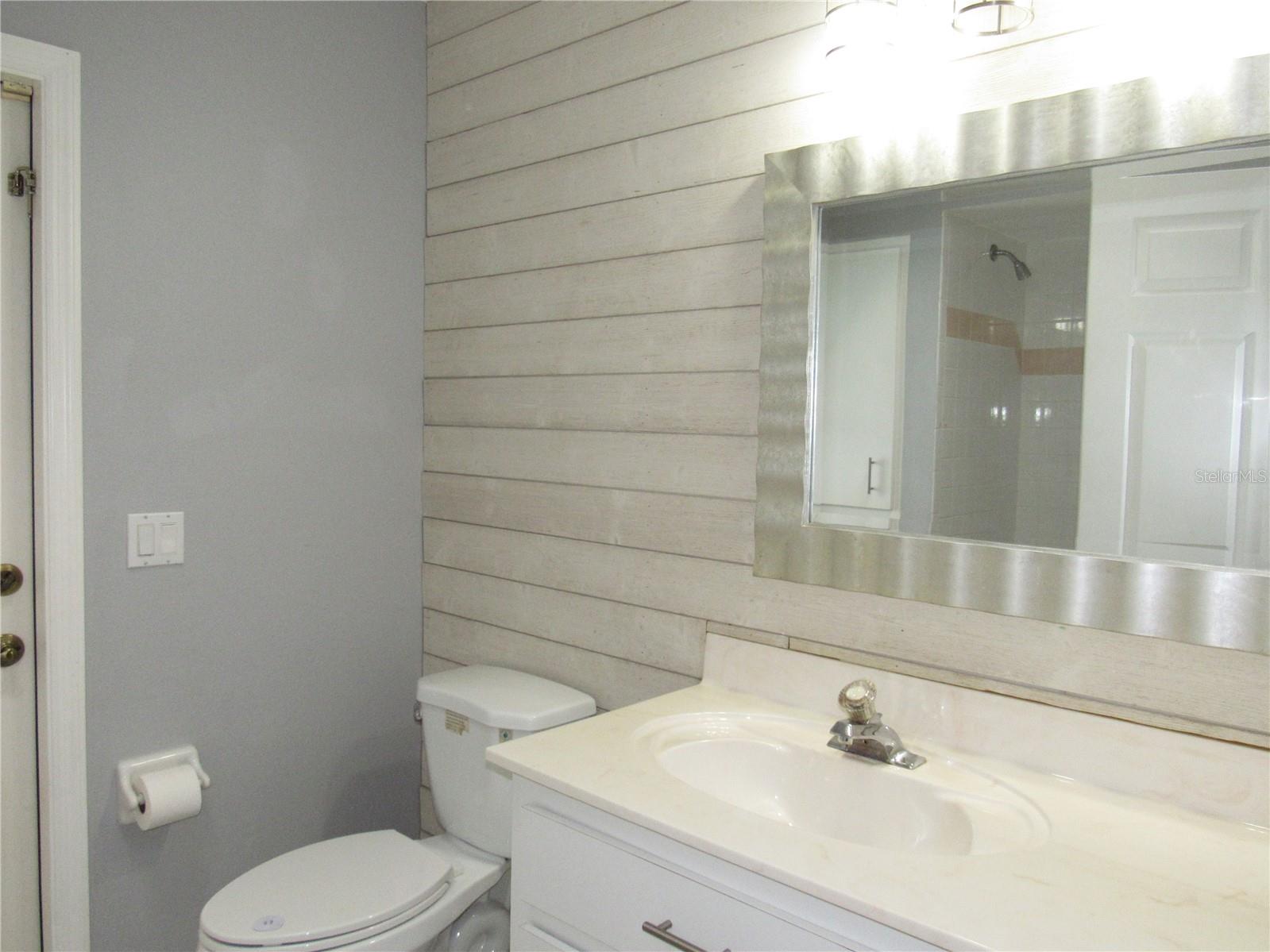 23081 Ambassador Ave Property Photo 24