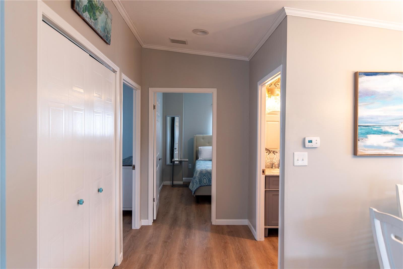 21 Amsterdam Ave Property Photo 10