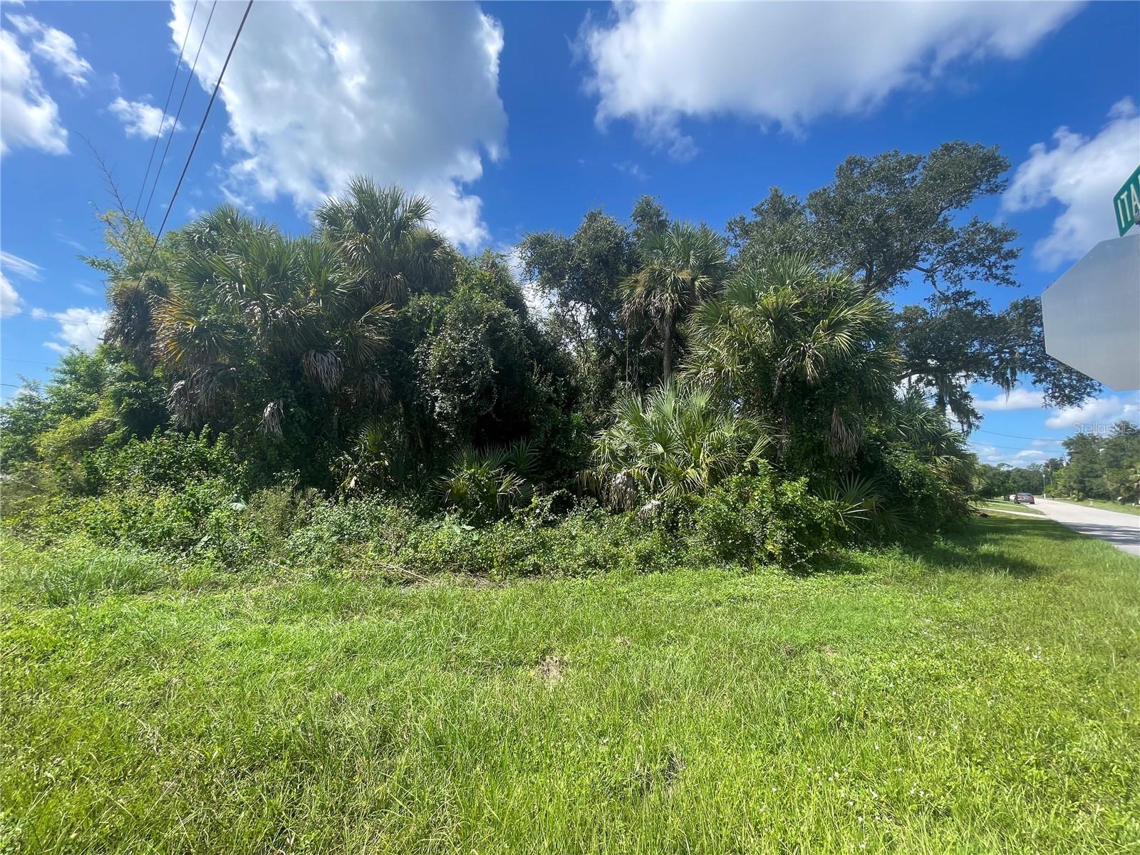 Snyder (lot 6 Block 1019) St Property Photo 10