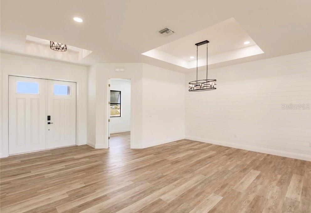 17512 Cuillagan Ct Property Photo 9