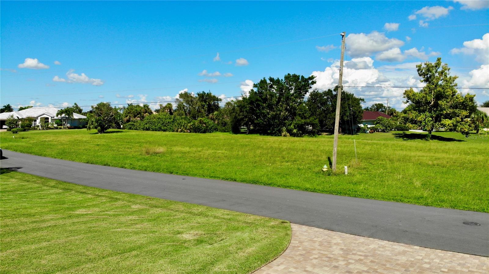 17512 Cuillagan Ct Property Photo 50