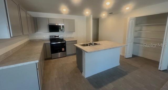 23190 Van Buren Ave Property Photo 2