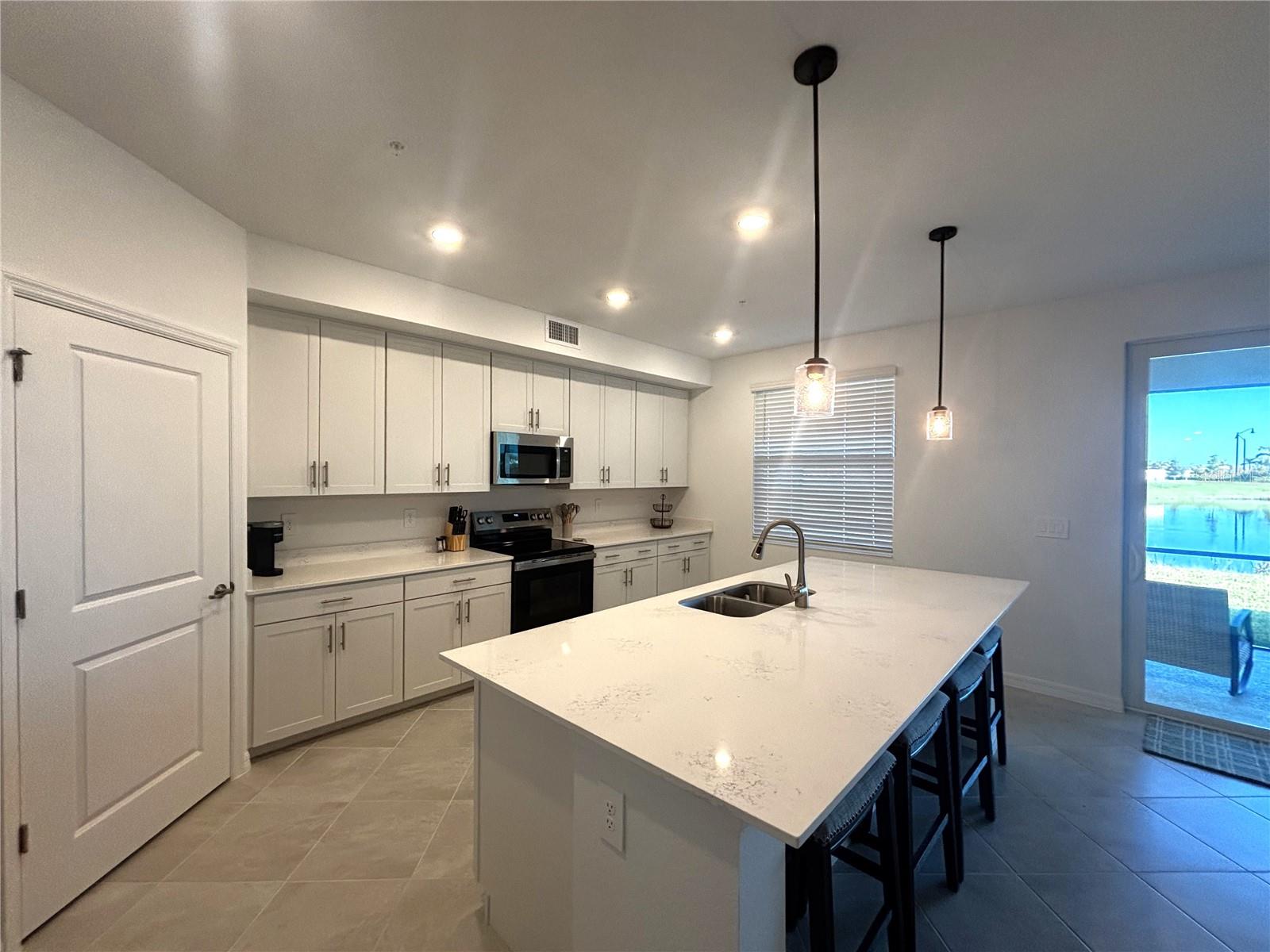 17745 Boracay Ct #101 Property Photo 4