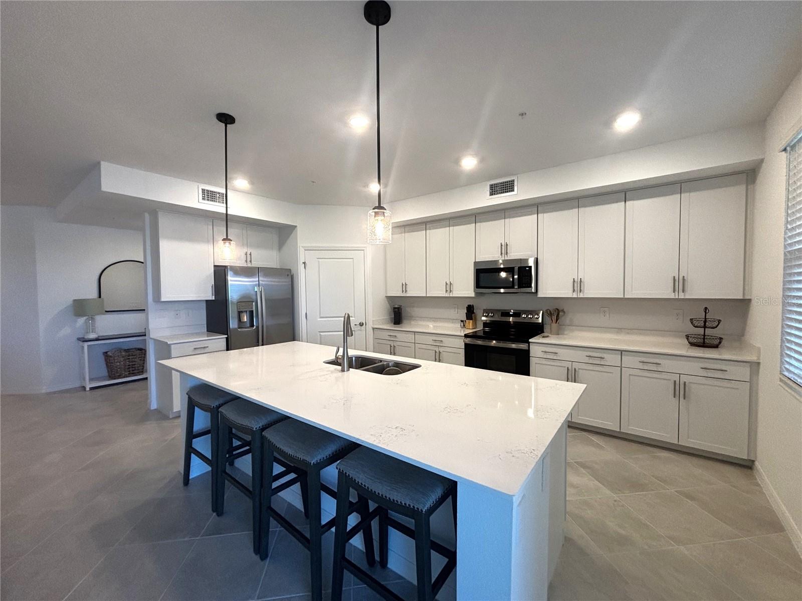 17745 Boracay Ct #101 Property Photo 6