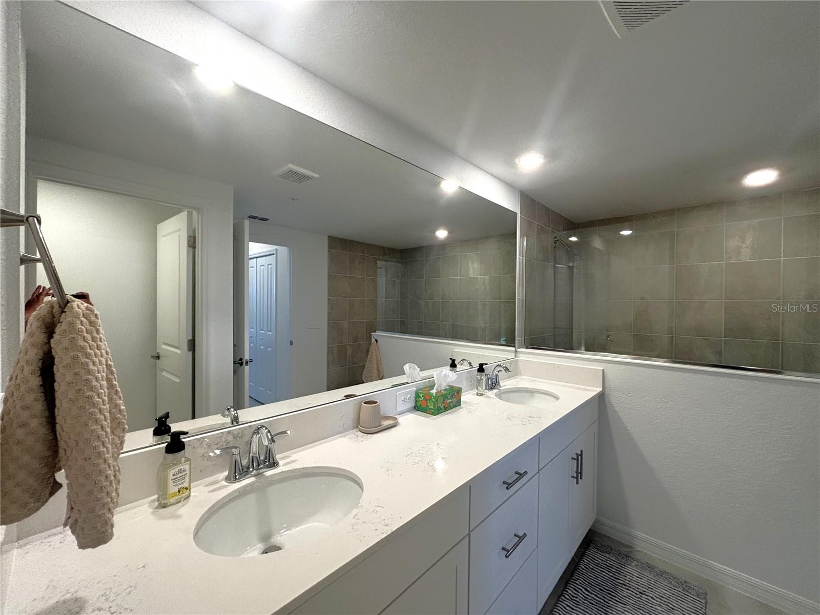 17745 Boracay Ct #101 Property Photo 15