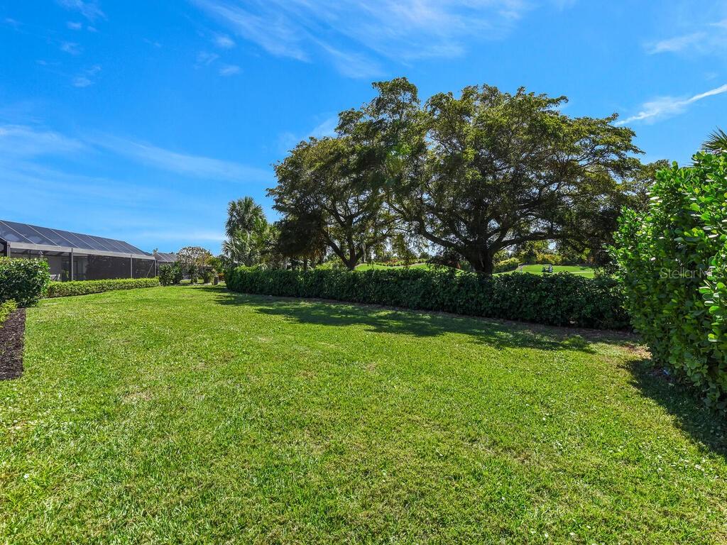 491 Cypress Way E Property Photo 41