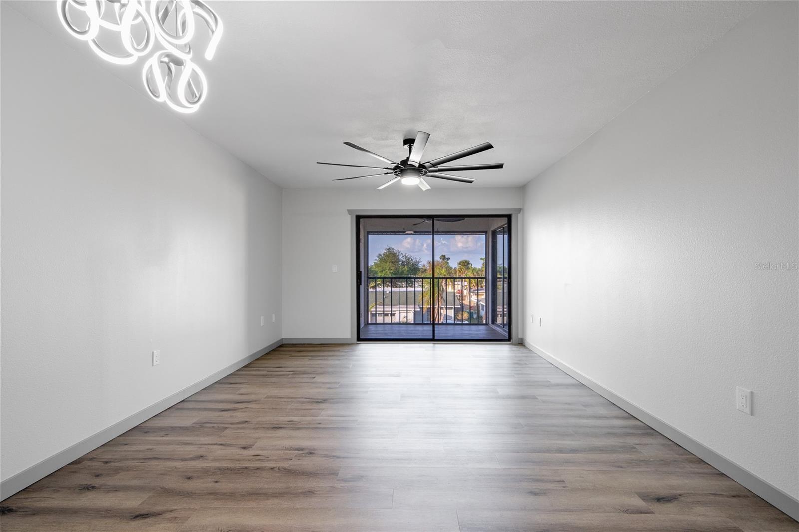 2395 Harbor Blvd #314 Property Photo 4