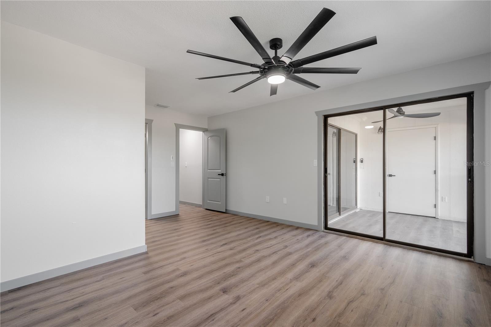 2395 Harbor Blvd #314 Property Photo 10