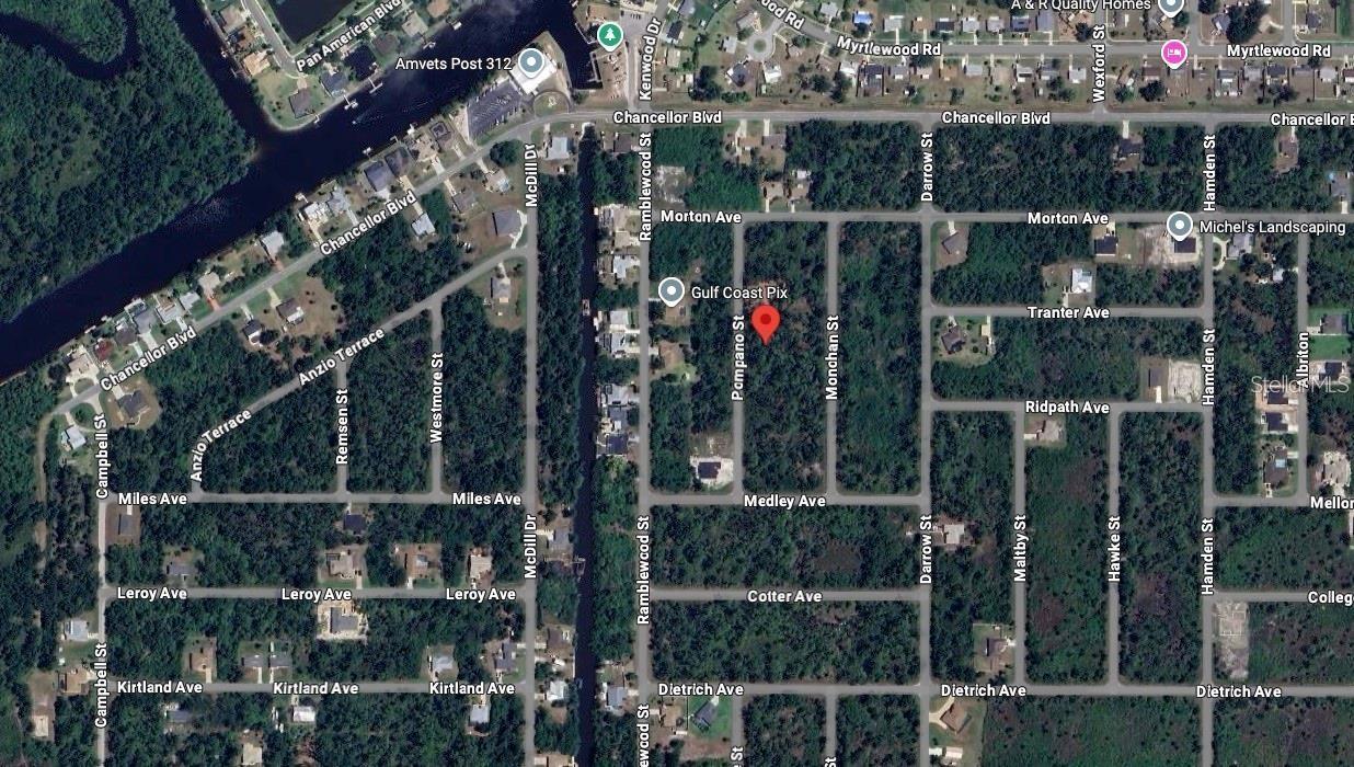 72 Pompano St Property Photo 5