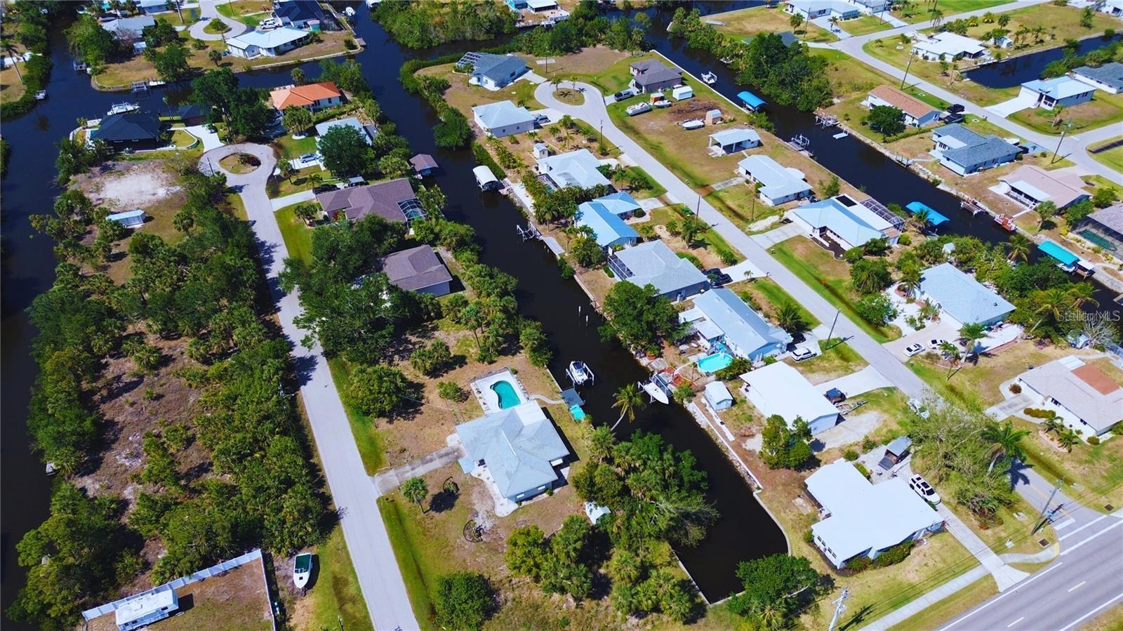 3128 Banyan Way Property Photo 5
