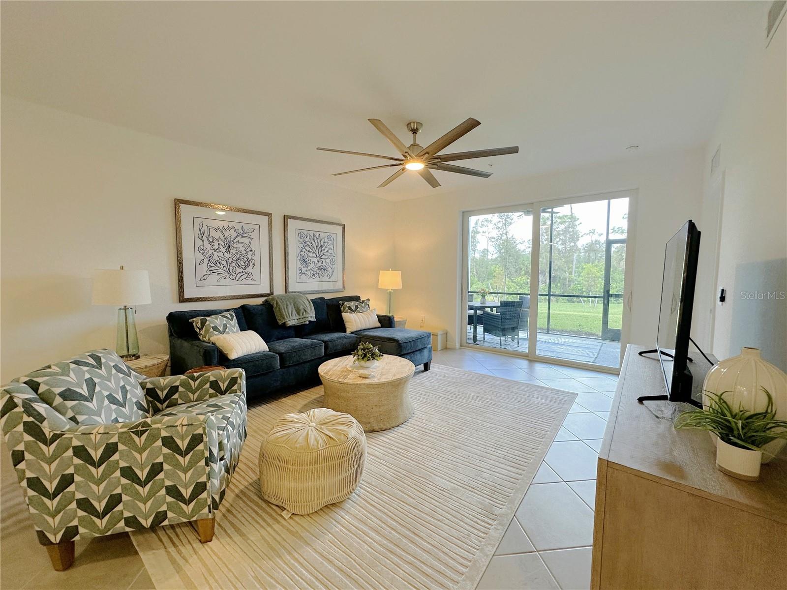 14221 Heritage Landing Blvd #2017 Property Photo 13
