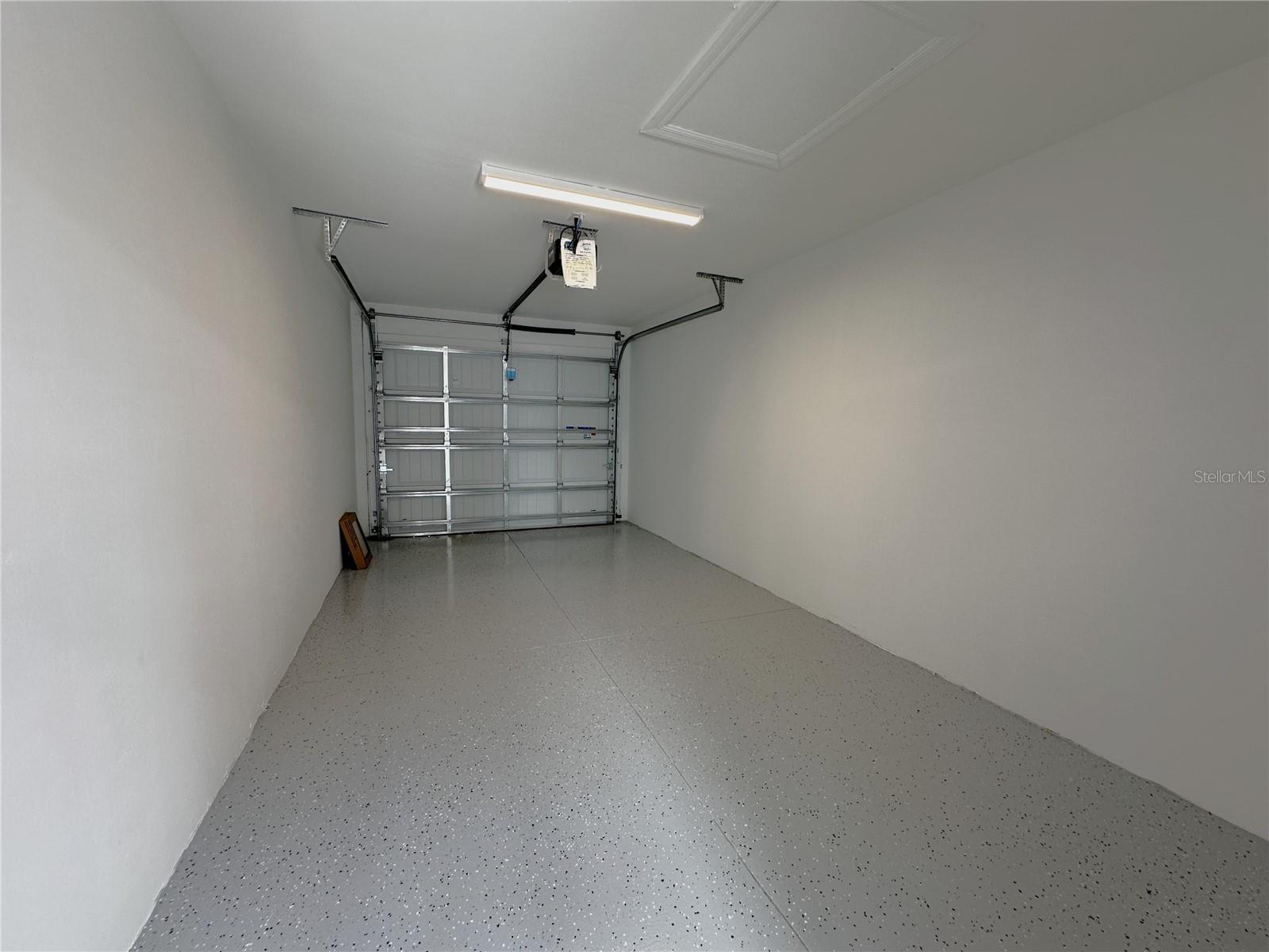14221 Heritage Landing Blvd #2017 Property Photo 25
