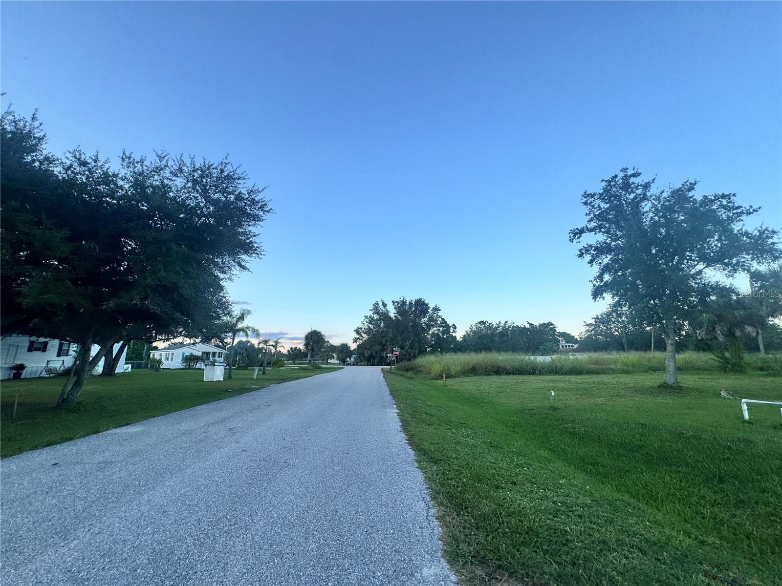 5384 N Wilson Dr Property Photo 19