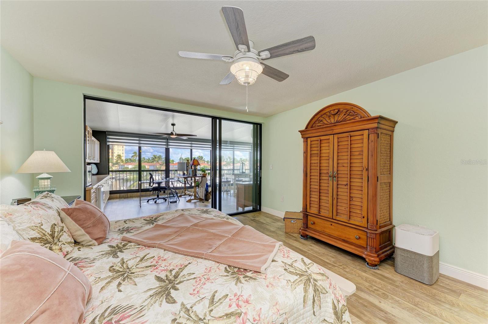 3240 Southshore Dr #44c Property Photo 15