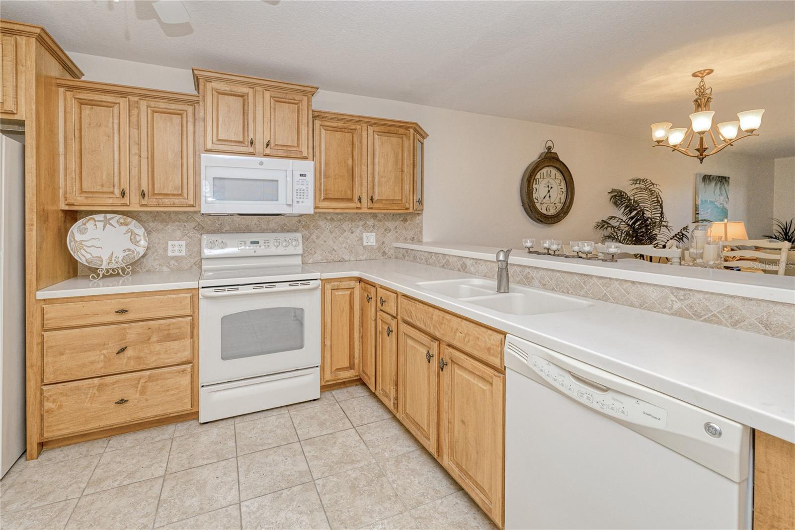 175 Kings Hwy #225 (b5) Property Photo 8