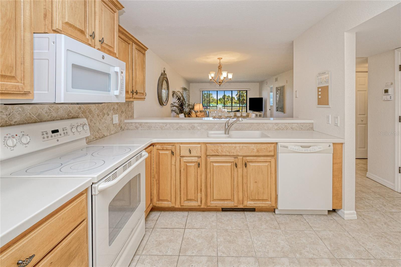 175 Kings Hwy #225 (b5) Property Photo 9