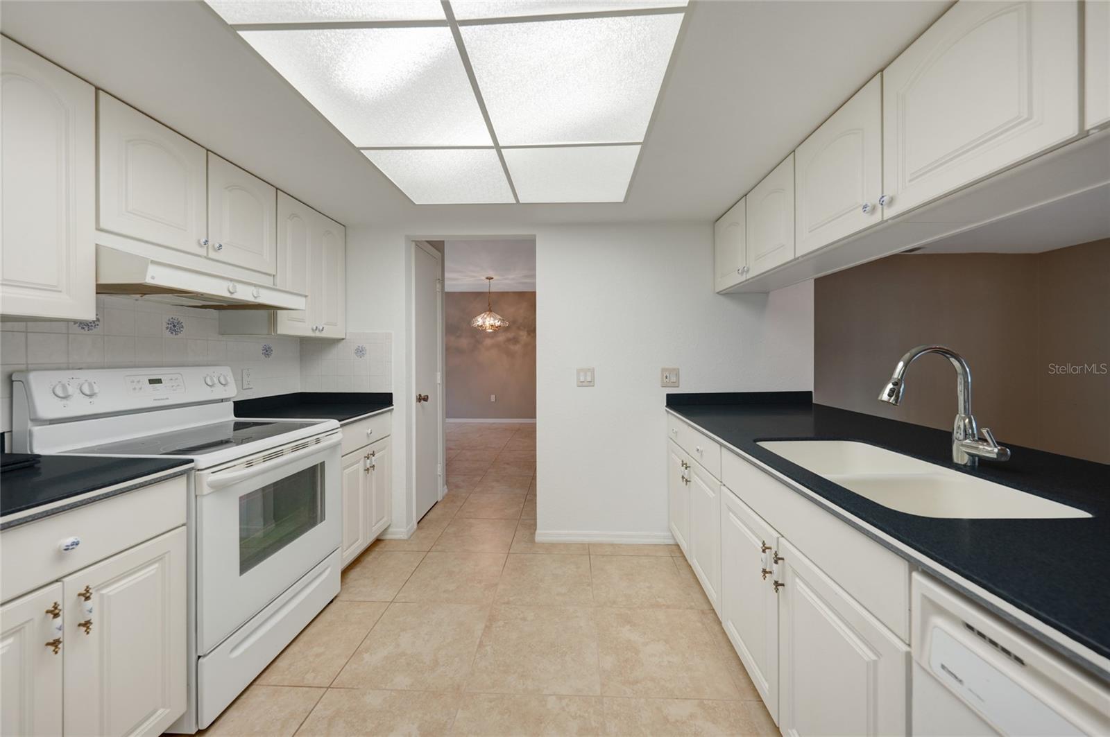 931 Bal Harbor Blvd Property Photo 12