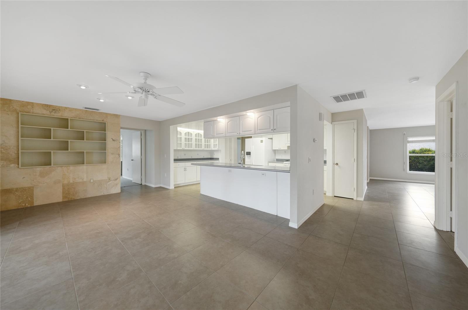 931 Bal Harbor Blvd Property Photo 14