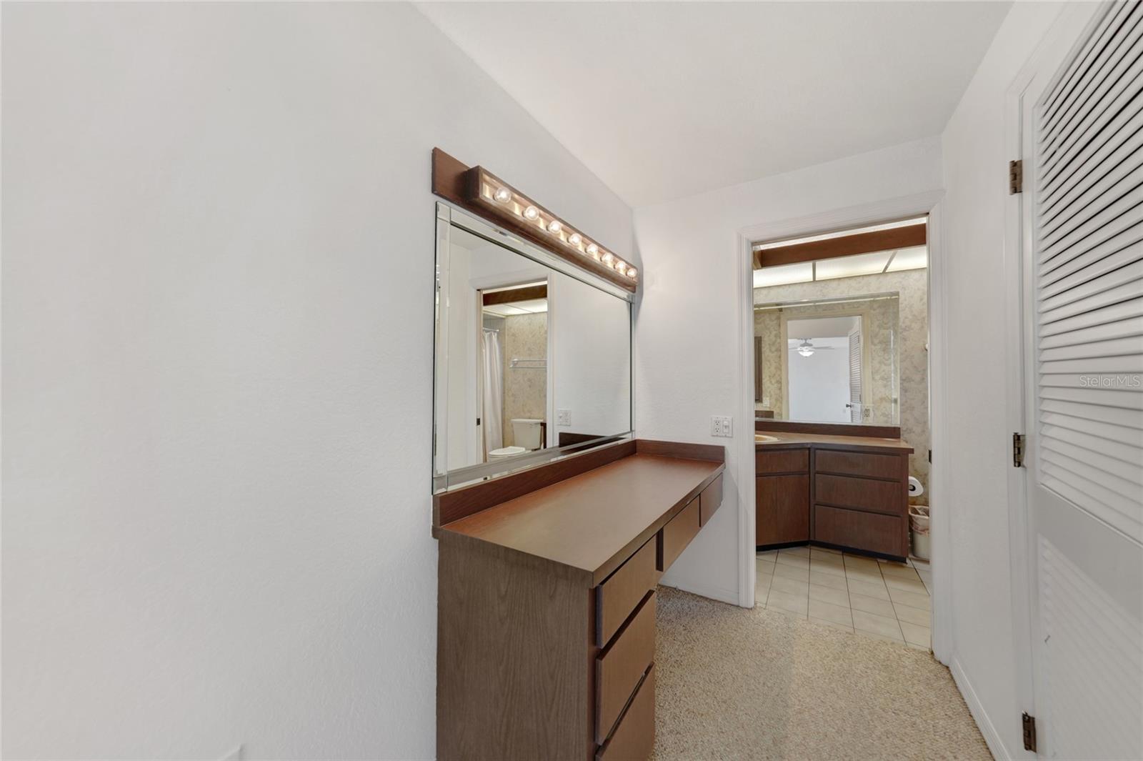 931 Bal Harbor Blvd Property Photo 24