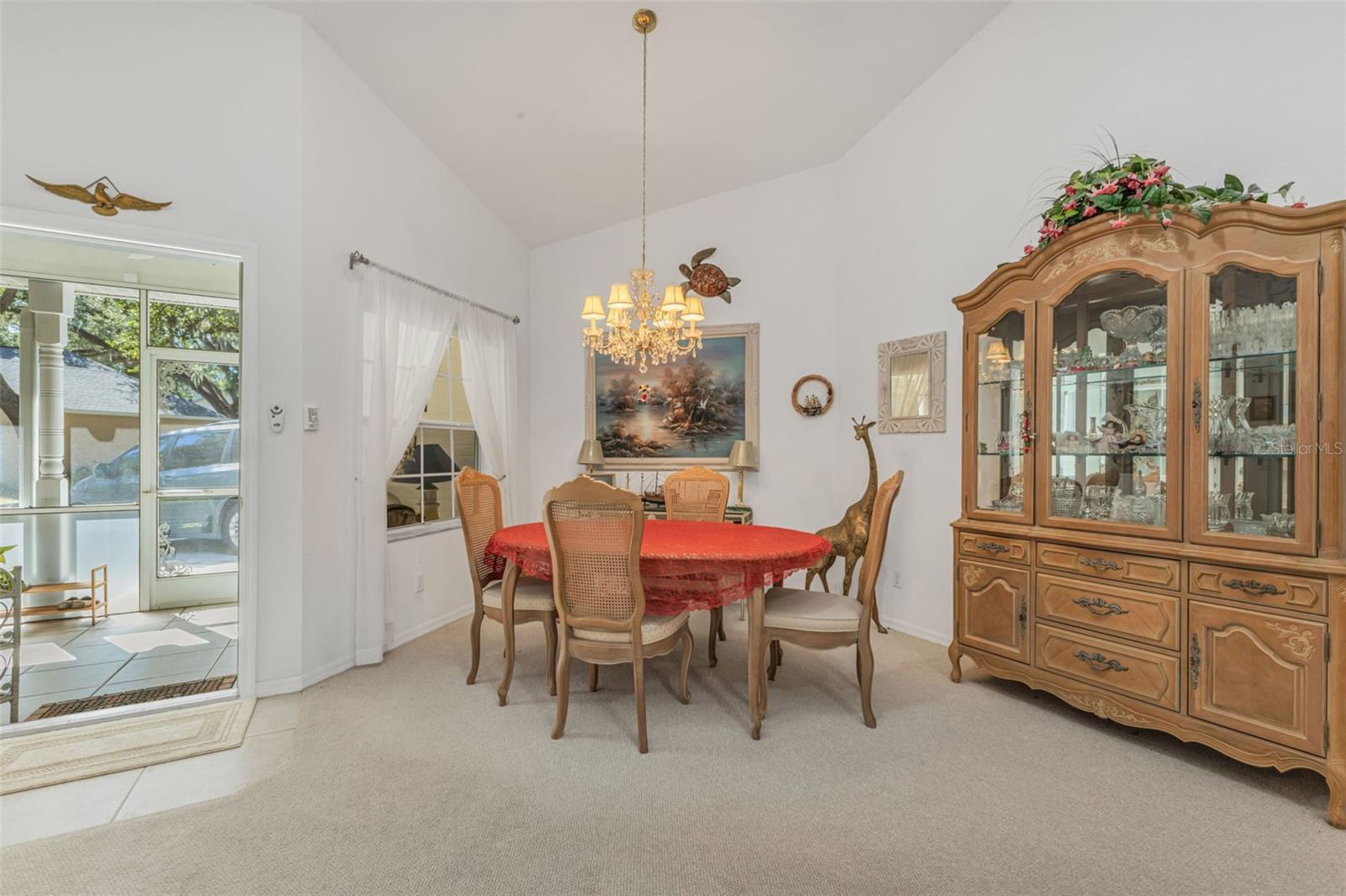 1350 Old Oak Trl Property Photo 5
