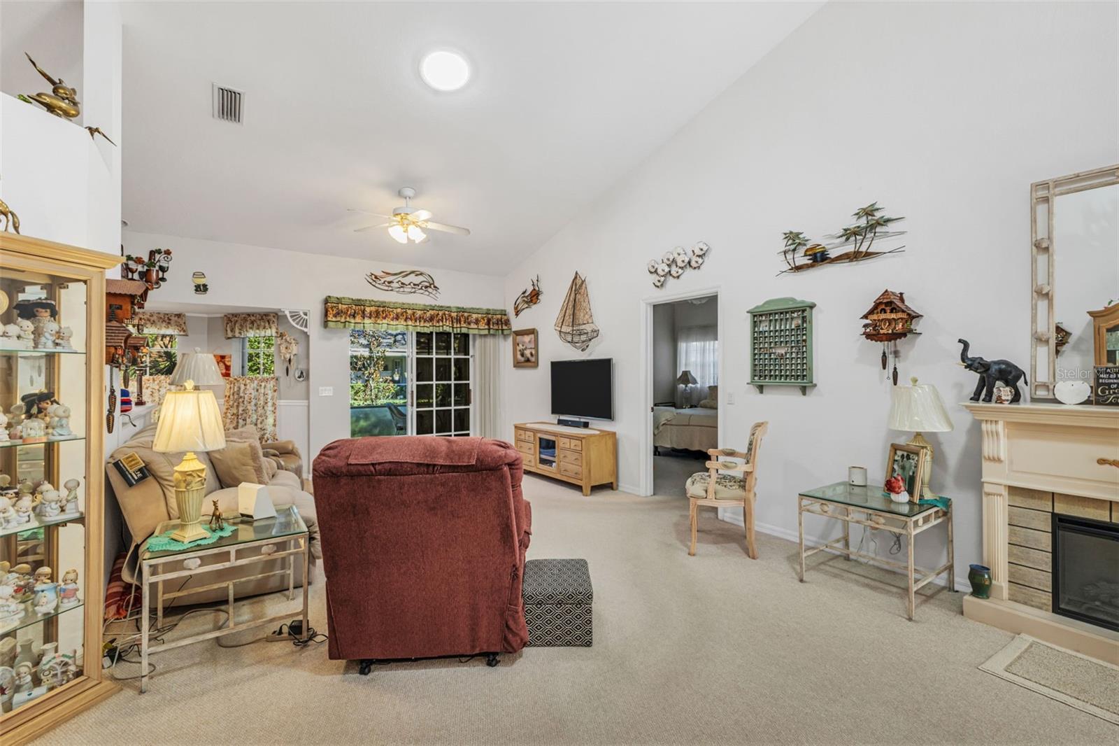 1350 Old Oak Trl Property Photo 7