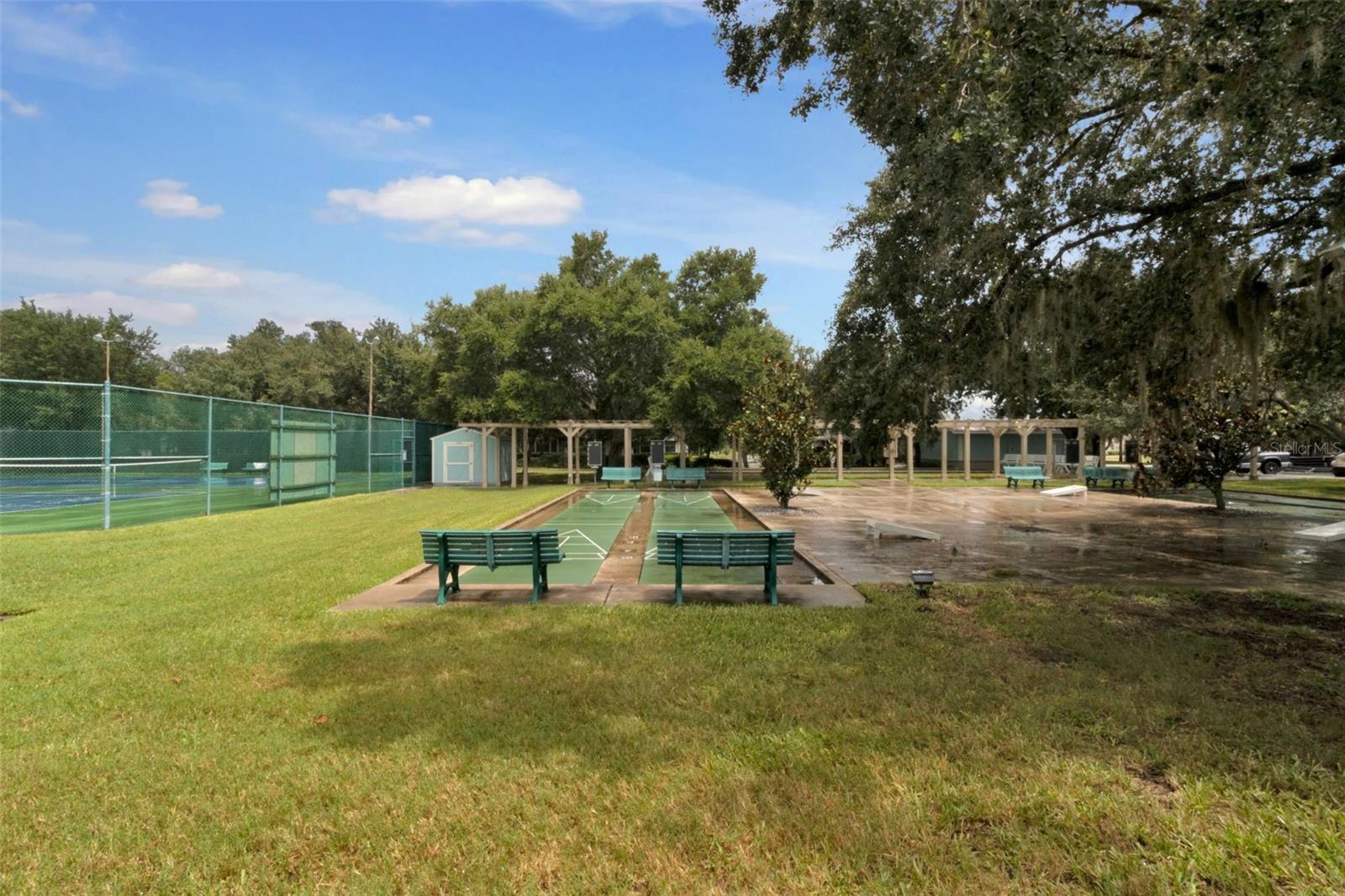 1350 Old Oak Trl Property Photo 64