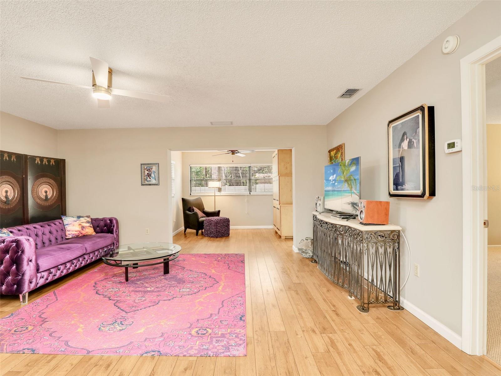 623 Oak Hill Cir #28 Property Photo 11