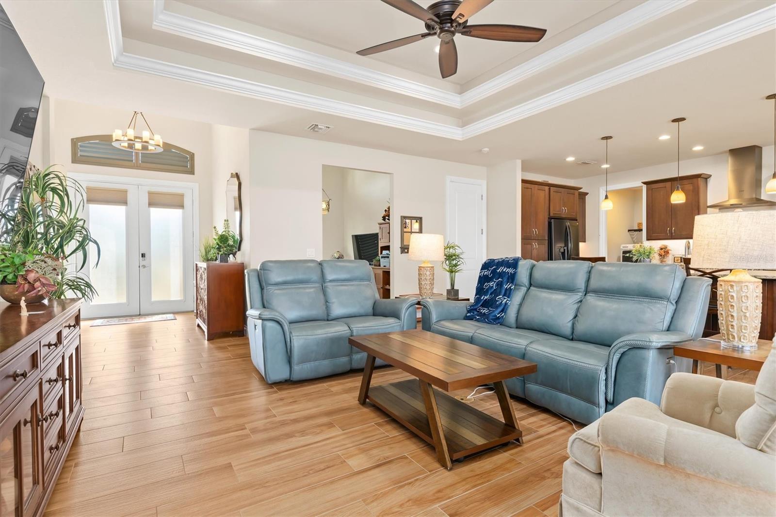 3937 Bal Harbor Blvd Property Photo 8