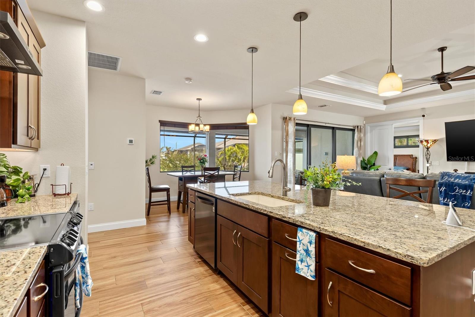 3937 Bal Harbor Blvd Property Photo 16