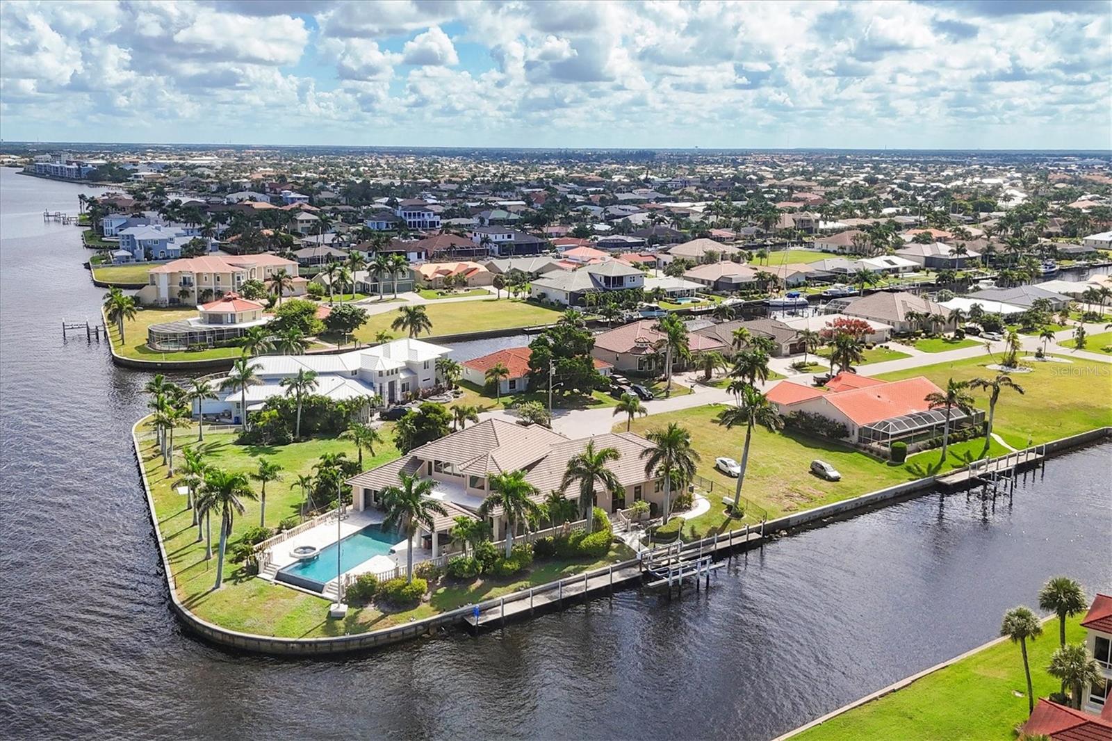 7 Hibiscus Dr Property Photo 14