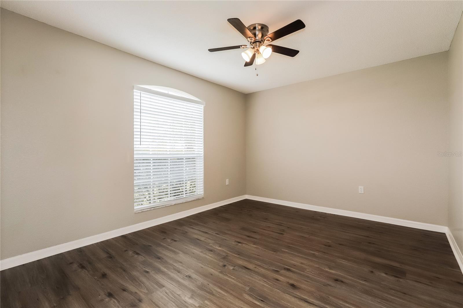 3407 Imperial Manor Way Property Photo 9