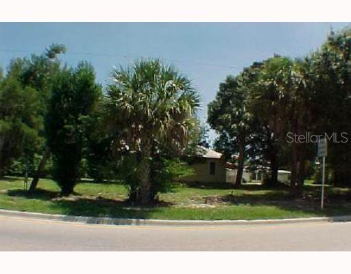27 S Manatee Ave Property Photo 1