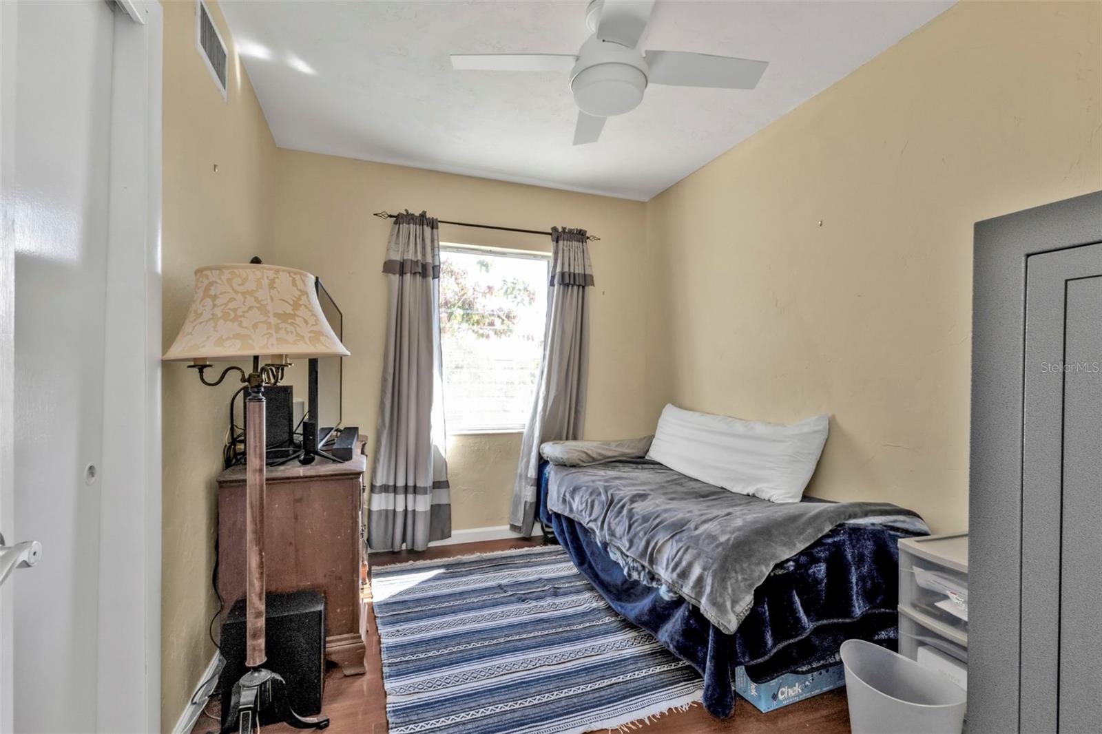 2440 Ednor St Property Photo 7