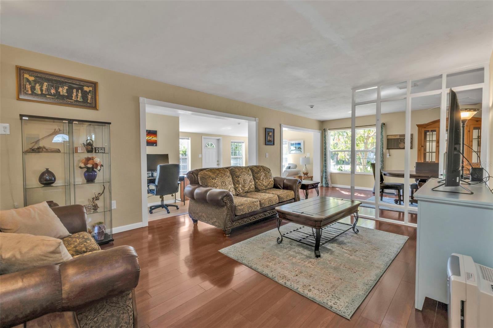 2440 Ednor St Property Photo 19