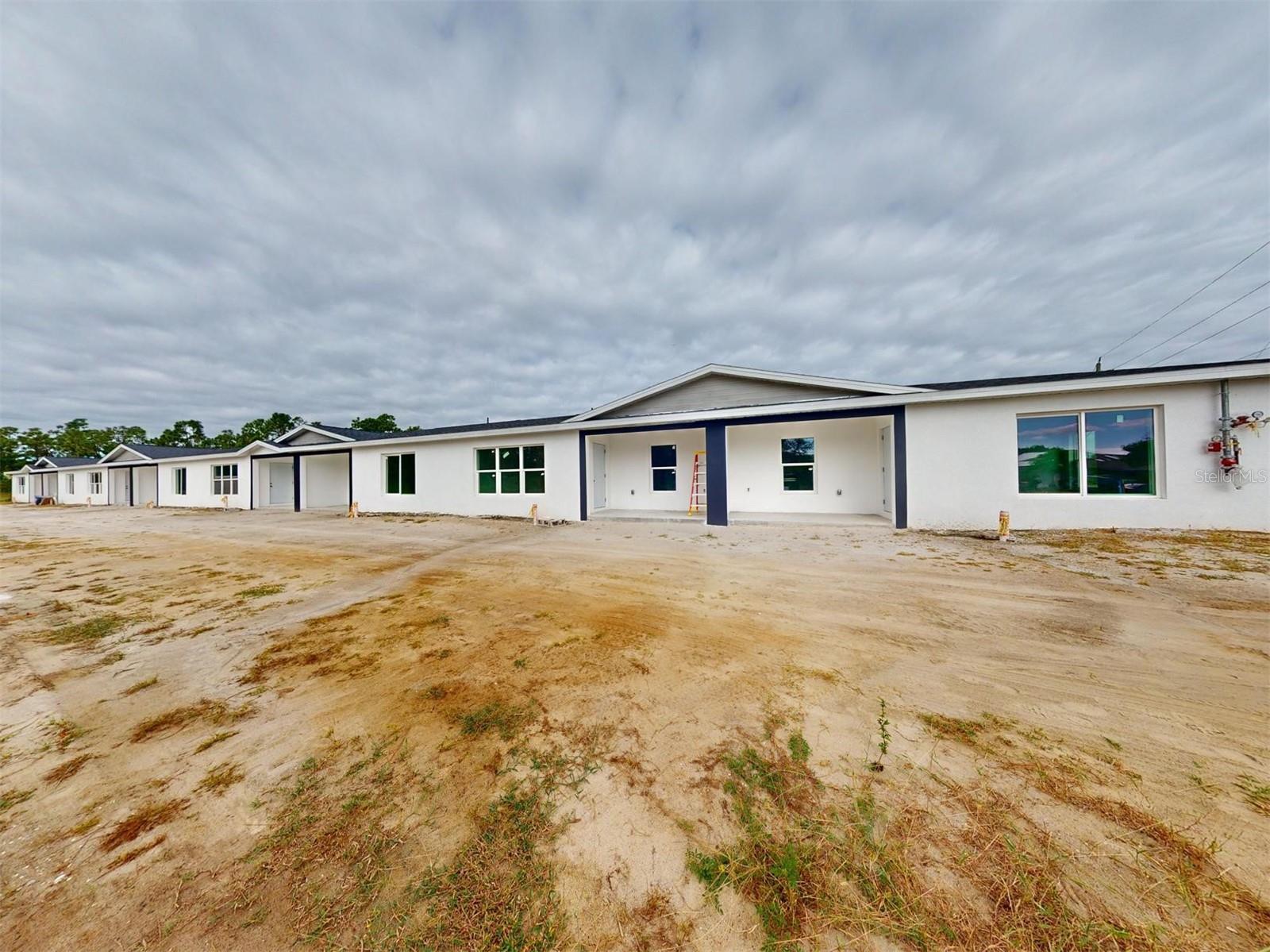 1215 Capricorn Blvd Property Photo 42