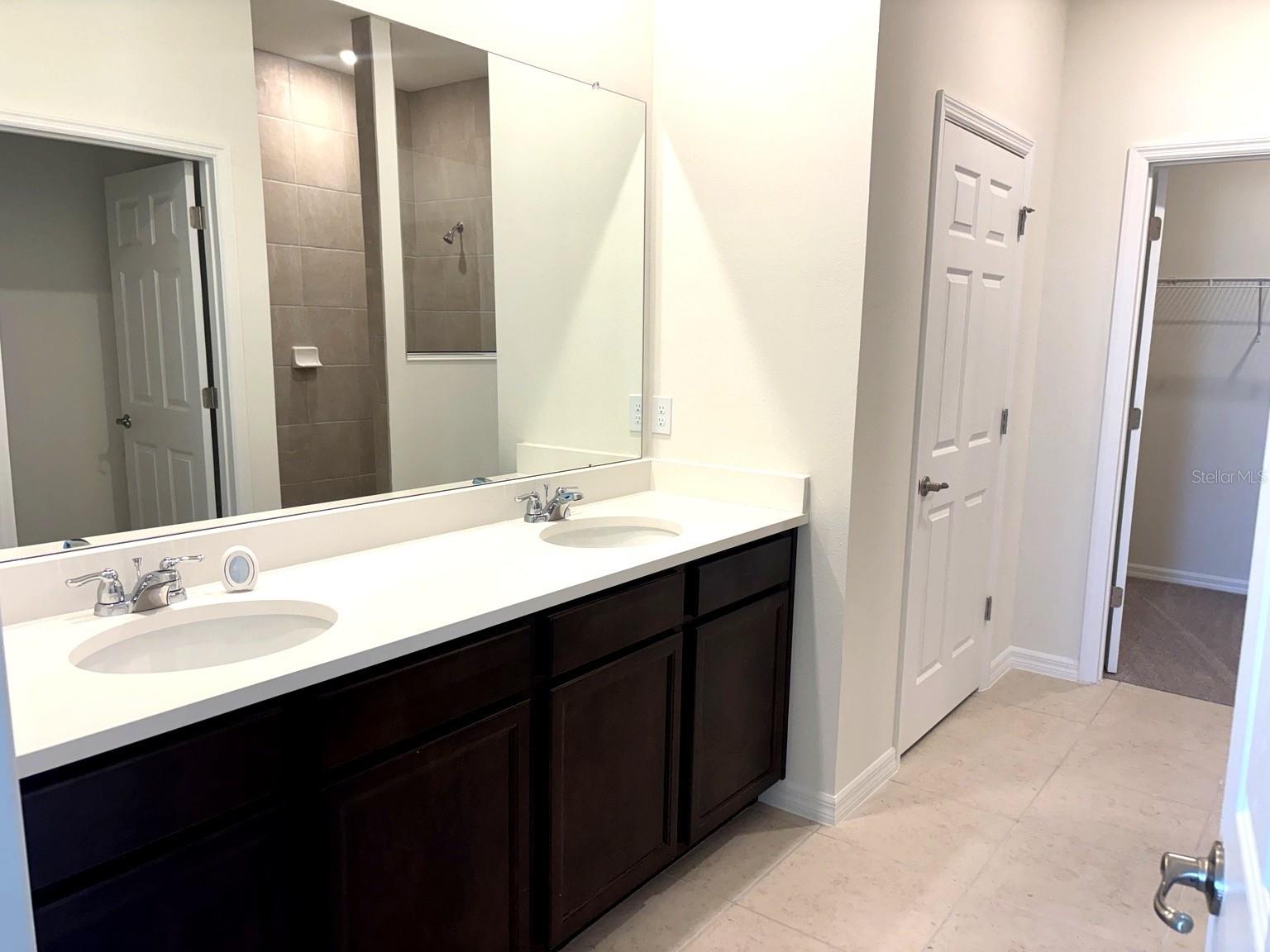 2363 Selenia St Property Photo 2