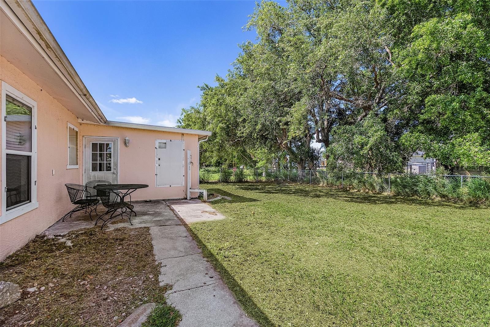 11337 Sw Pine Ave Property Photo 18