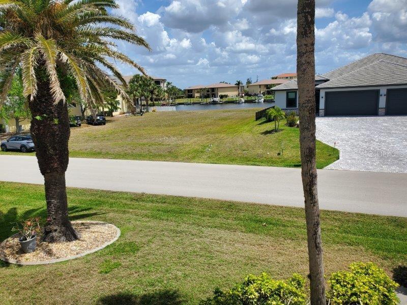 3233 Wood Thrush Dr #24a Property Photo 5