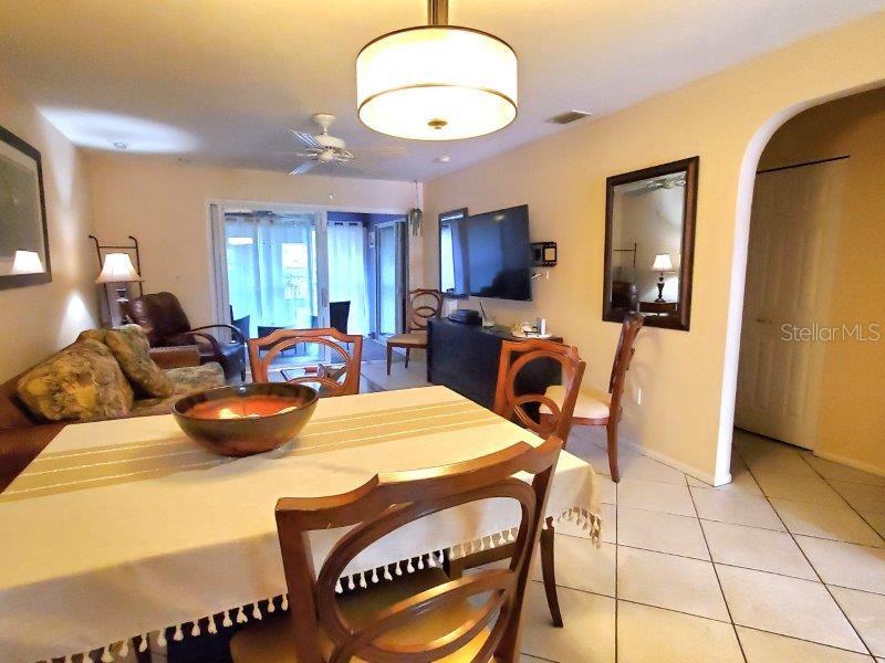 3233 Wood Thrush Dr #24a Property Photo 8