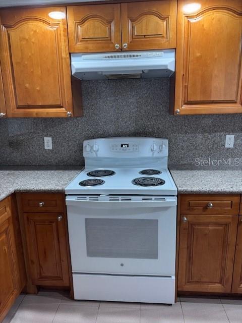 25385 Sandhill Blvd #d2 Property Photo 9