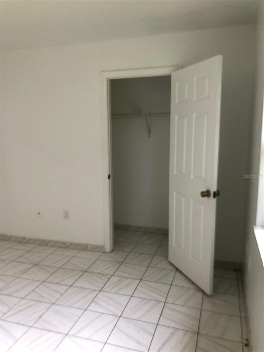 25385 Sandhill Blvd #d2 Property Photo 18
