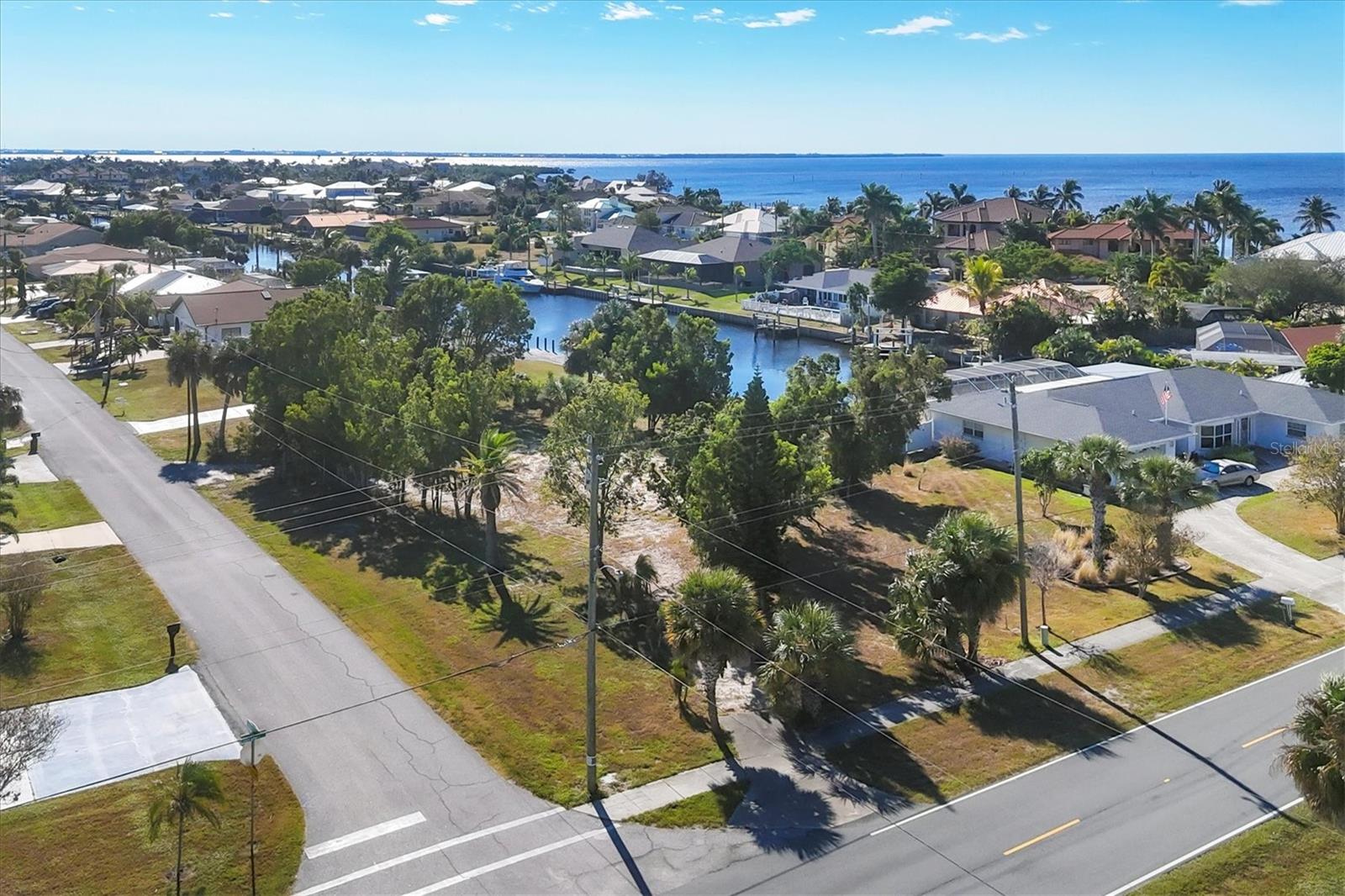 4358 Harbor Blvd Property Photo 19