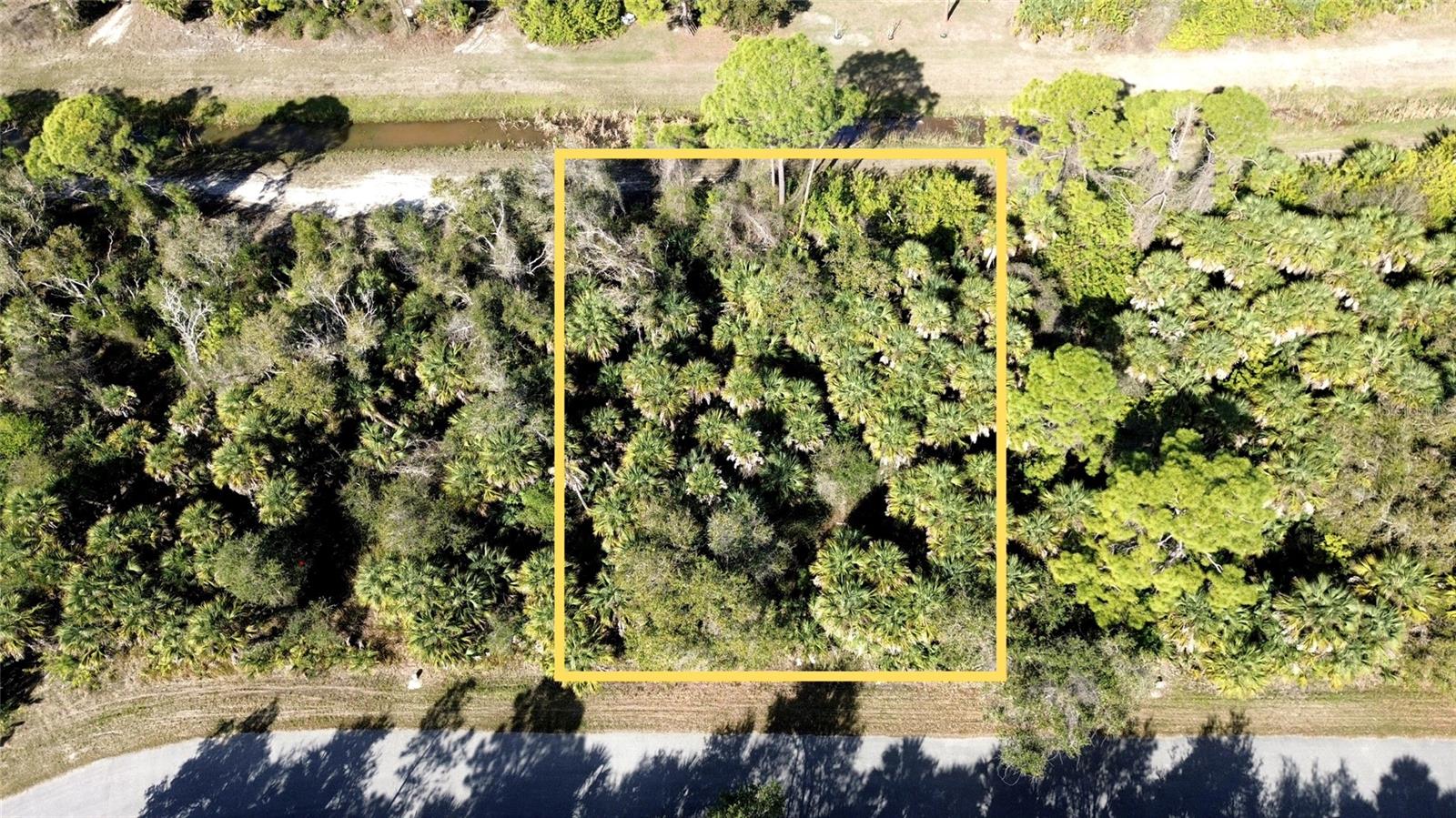 Rayfield Dr Property Photo 1