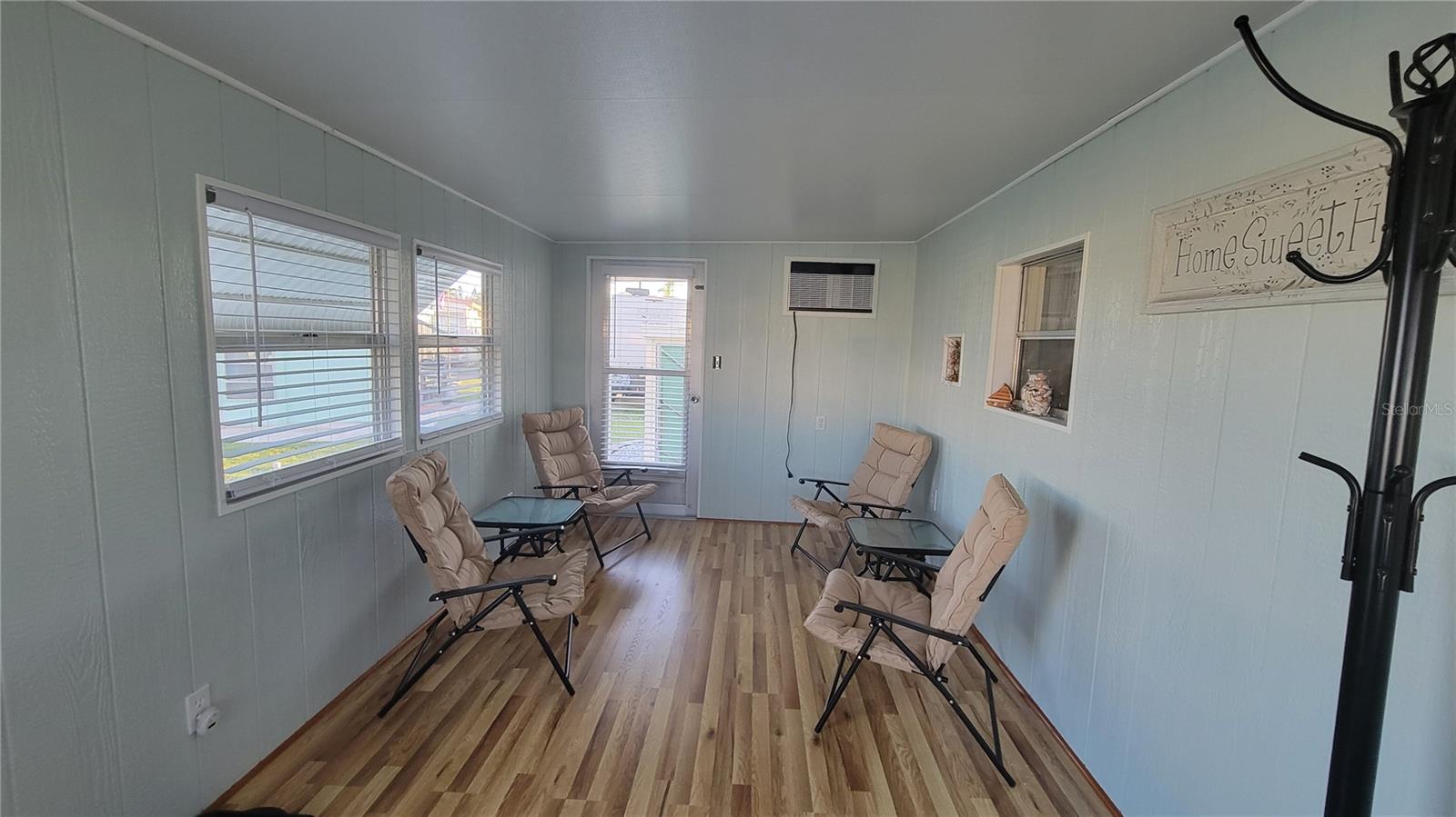 60 5th St Property Photo 17