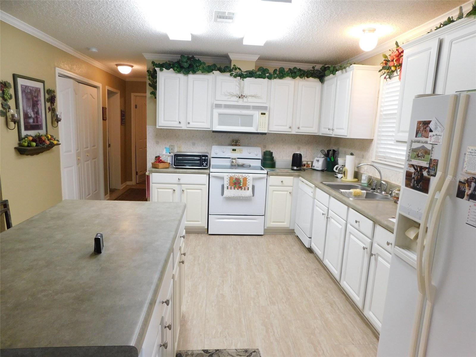 11739 Sw Lemon Ave Property Photo 13