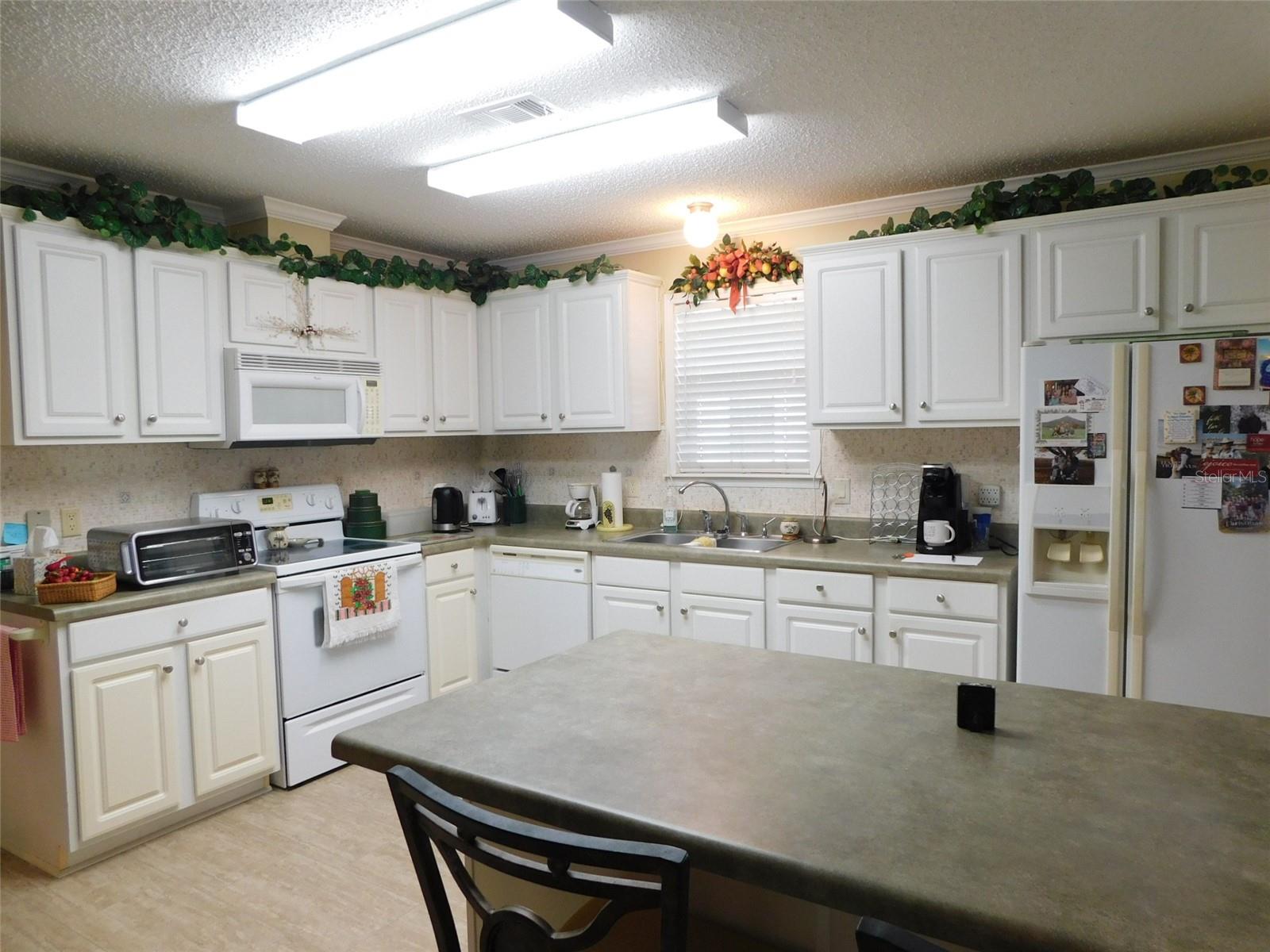 11739 Sw Lemon Ave Property Photo 14