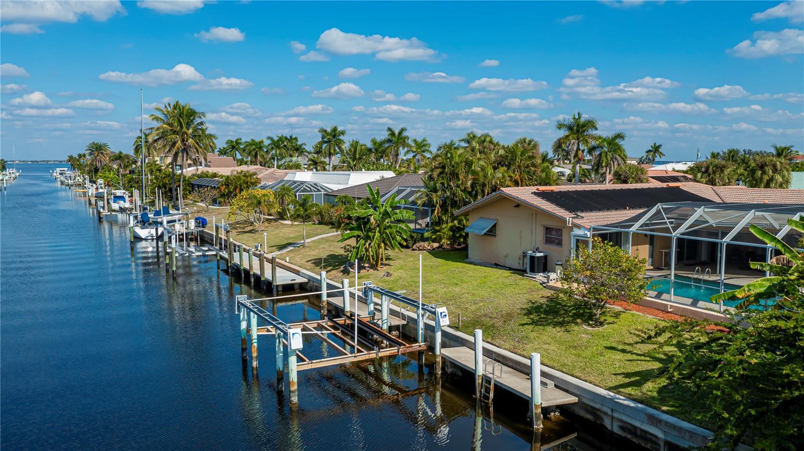 69 Sabal Dr Property Photo 1